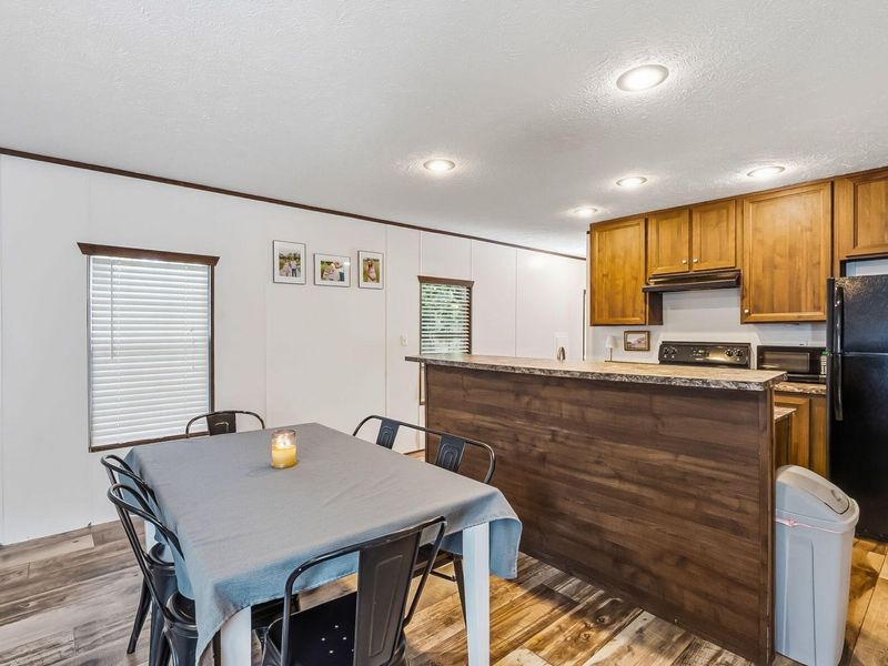 5965 Harrisburg Georgesville Road, Unit 102, Grove City, OH 43123 Photo 6