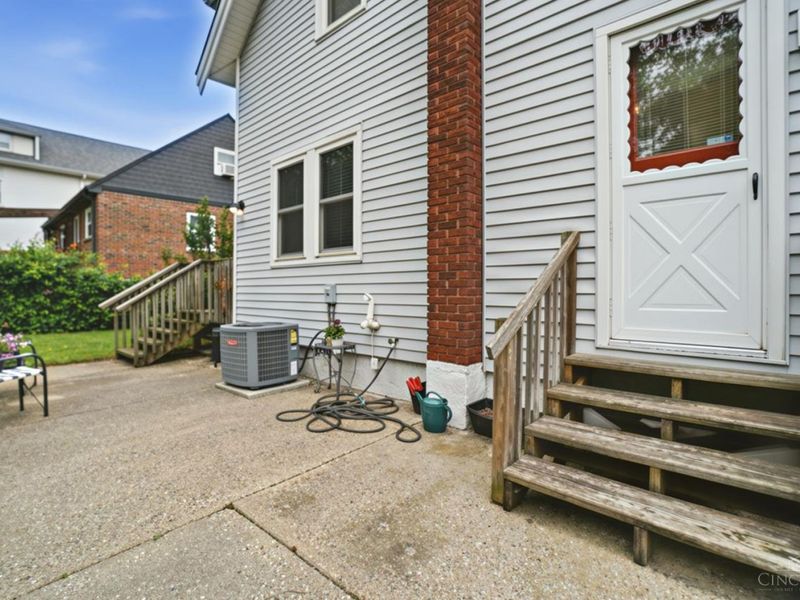1639 Sutton Avenue, Cincinnati, OH 45230 Photo 24