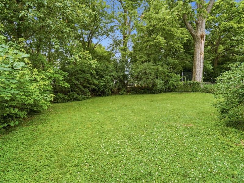 1639 Sutton Avenue, Cincinnati, OH 45230 Photo 27