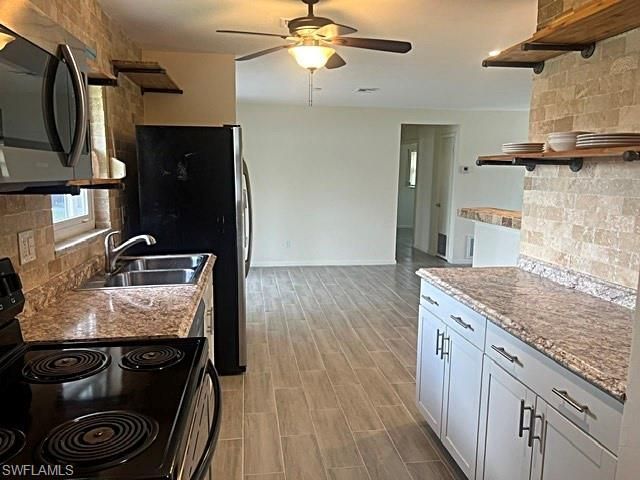 16 Greenwood Ave, Lehigh Acres, FL 33936 Photo
