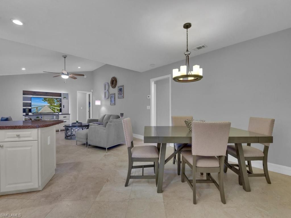 11481 Bent Pine Dr , Fort Myers, FL 33913 Photo
