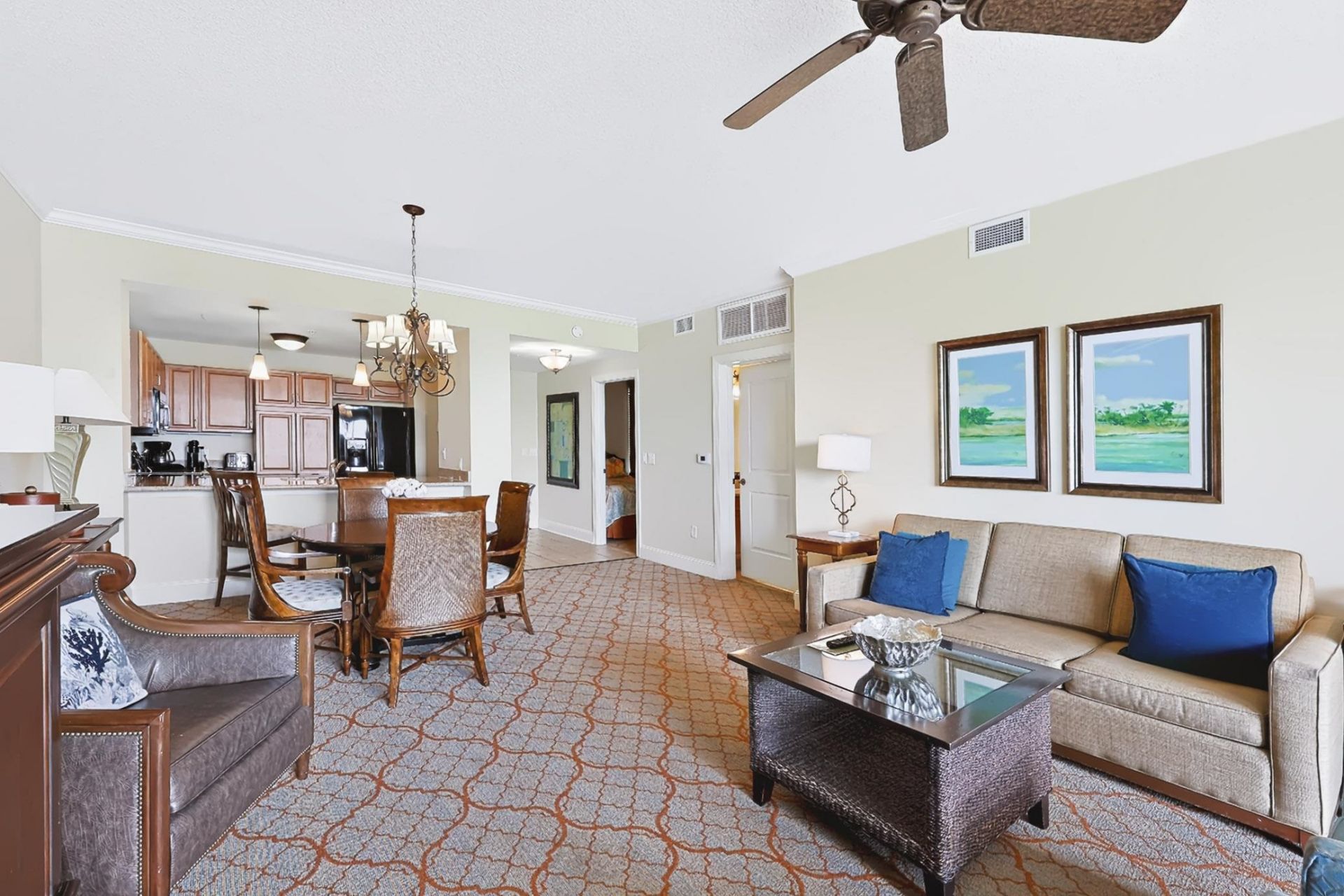 8121 Amalfi Pl.  Photo 5