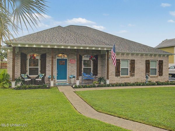 213 E Third Street, Long Beach, MS 39560
