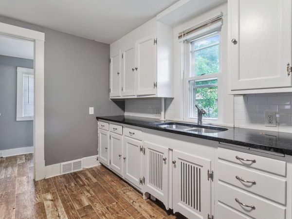 3130 E 52nd Street , Minneapolis, MN 55417