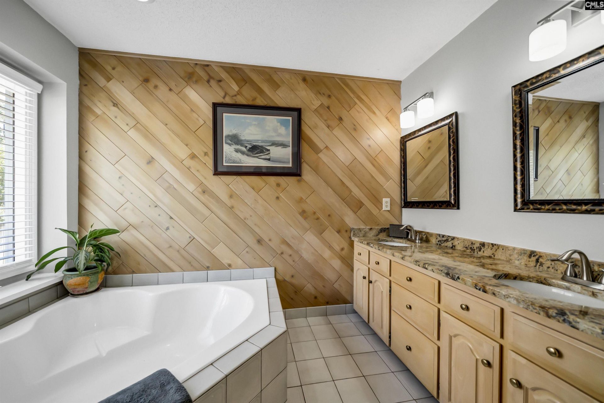 132 Platinum Drive Photo 29
