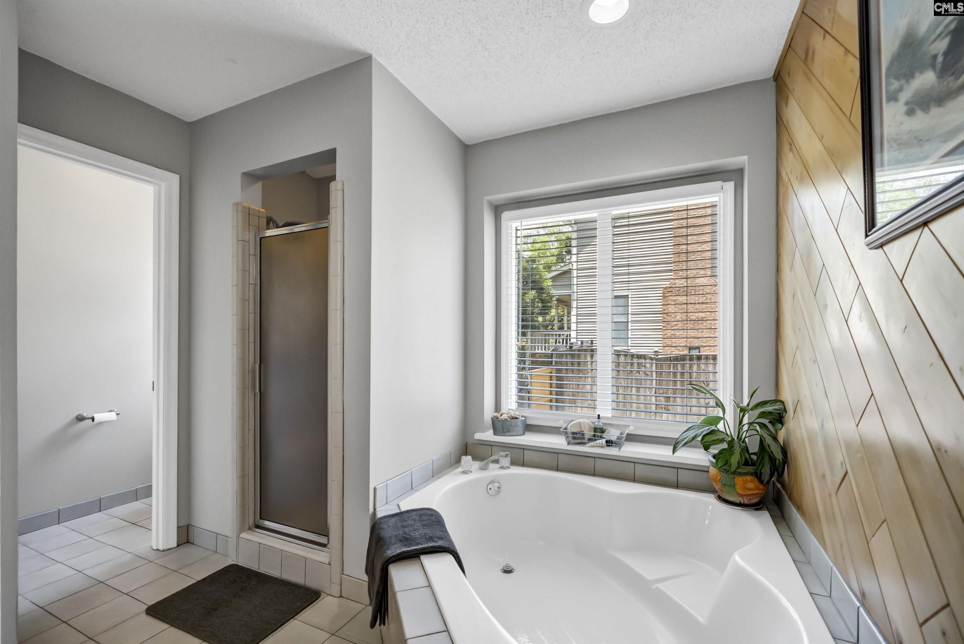 132 Platinum Drive Photo 32