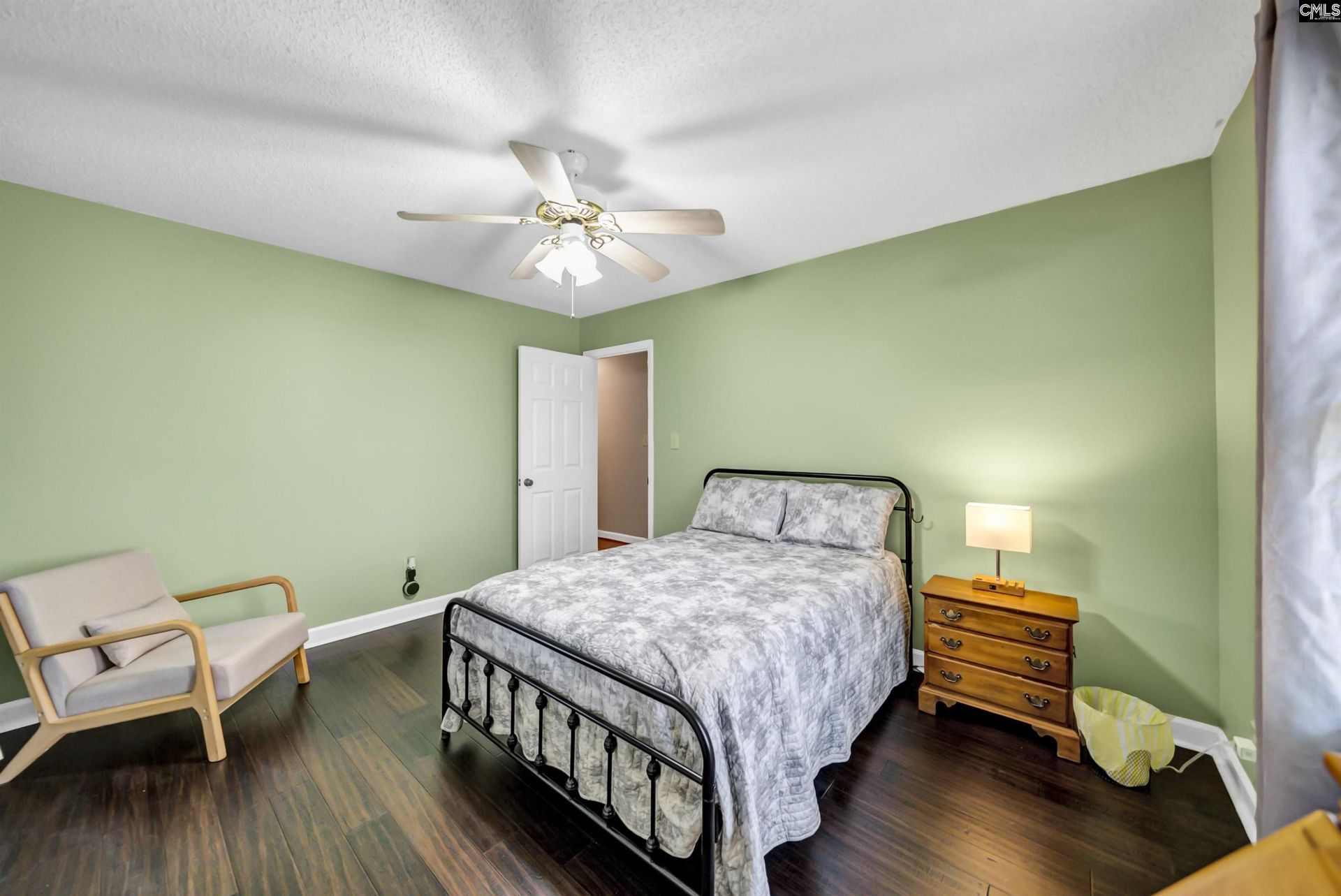 132 Platinum Drive Photo 36