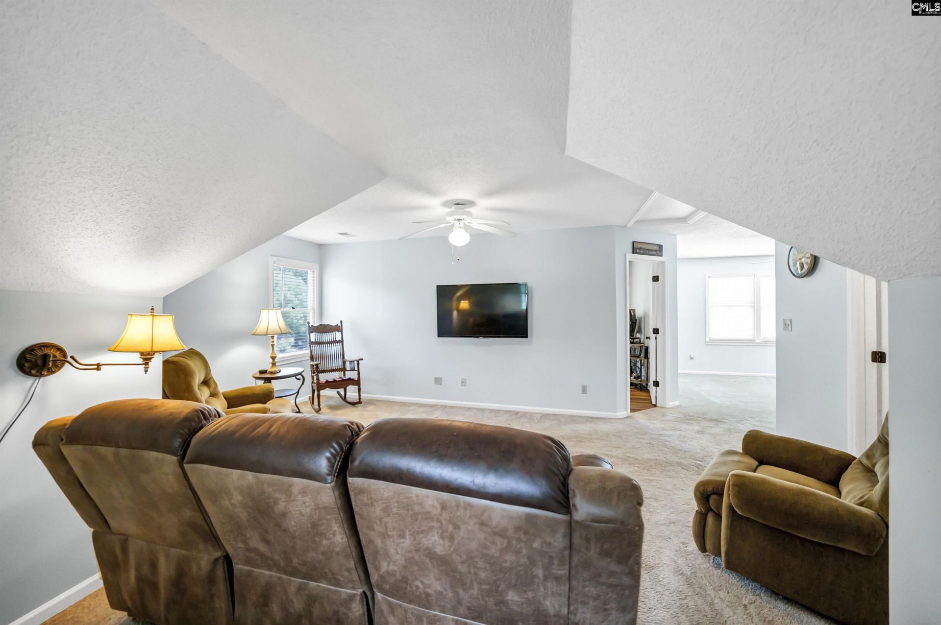 132 Platinum Drive Photo 45
