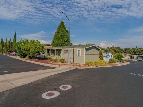 20 Rollingwood Dr #141, Jackson, CA 95642