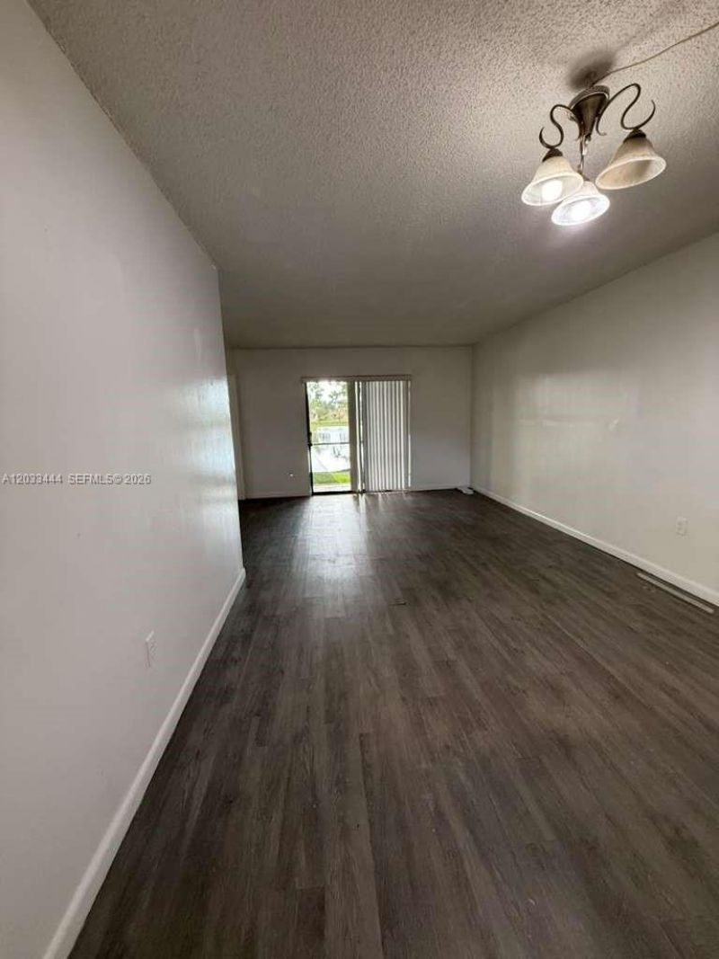 9220 NW 1st St, Unit 101, Pembroke Pines, FL 33024 Photo
