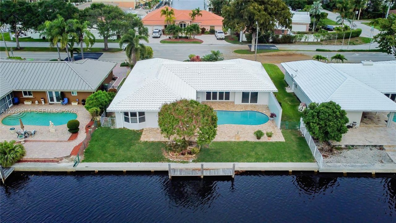 5721 Bayview Dr , Fort Lauderdale, FL 33308 Photo