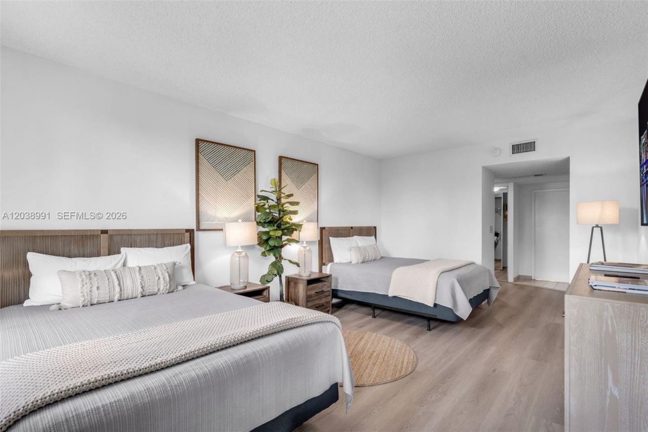 101 Crandon Blvd #269 , Key Biscayne, FL 33149 Photo