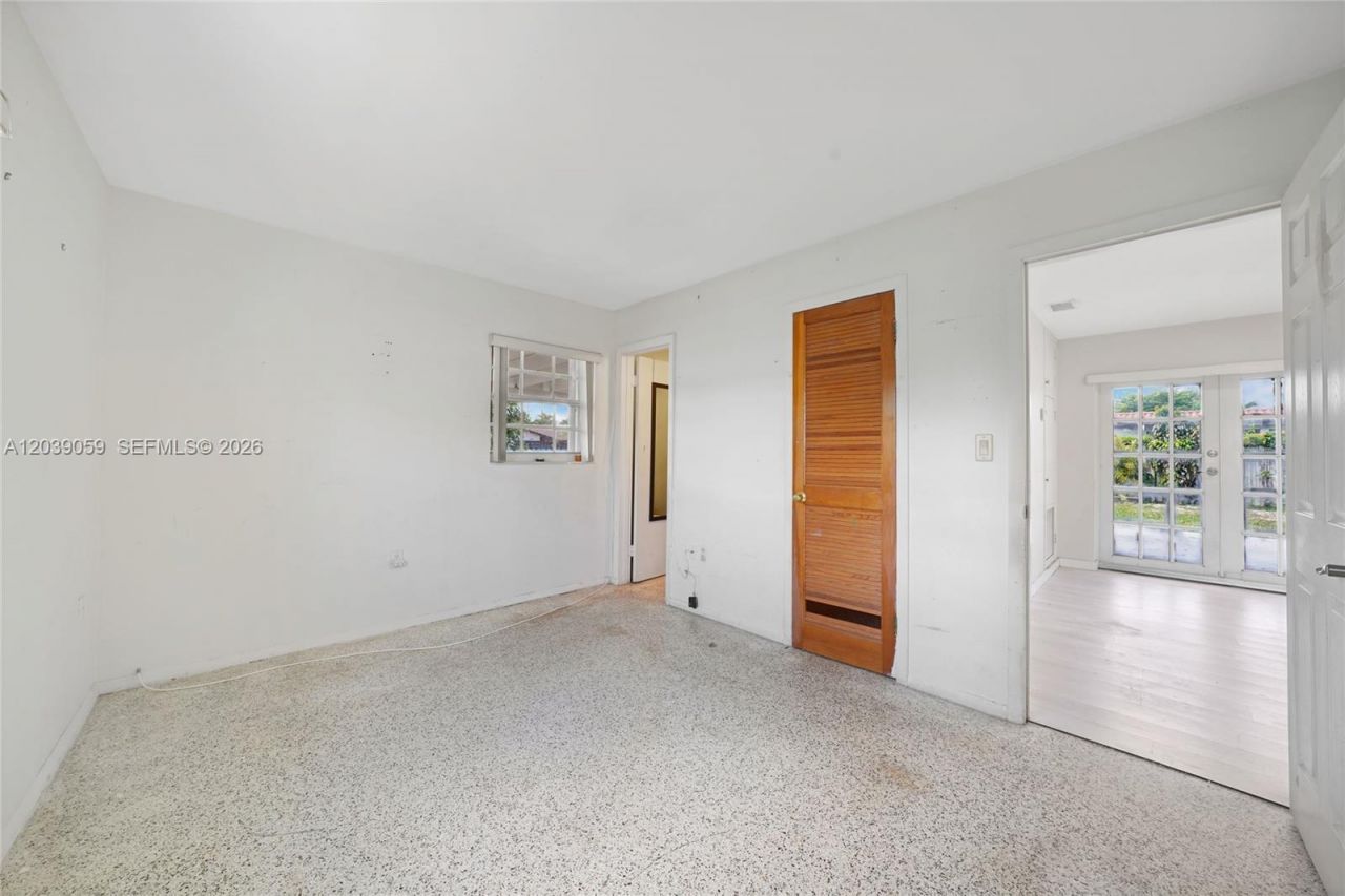 10051 SW 13th Ter, Miami, FL 33174 Photo