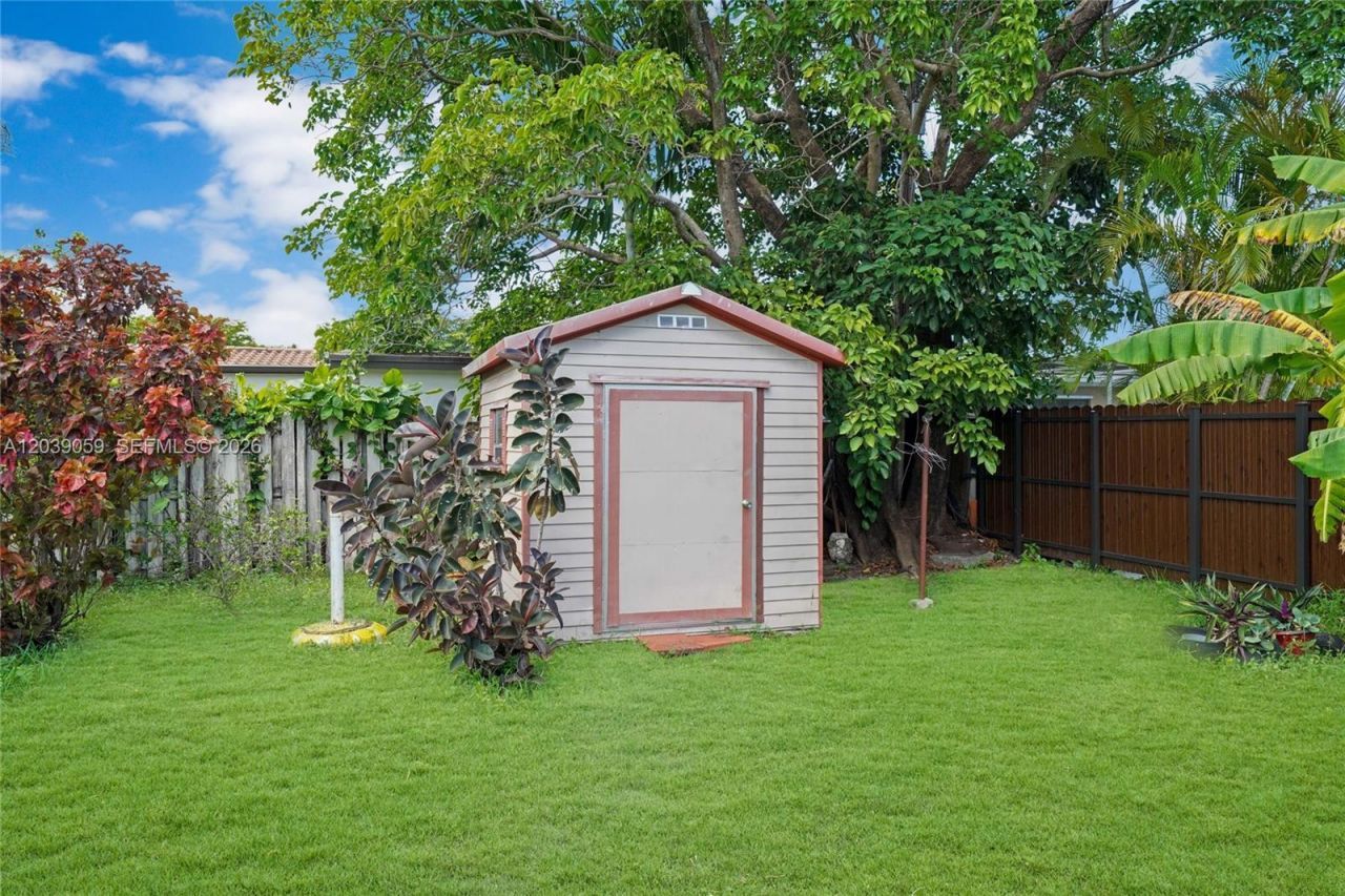 10051 SW 13th Ter, Miami, FL 33174 Photo