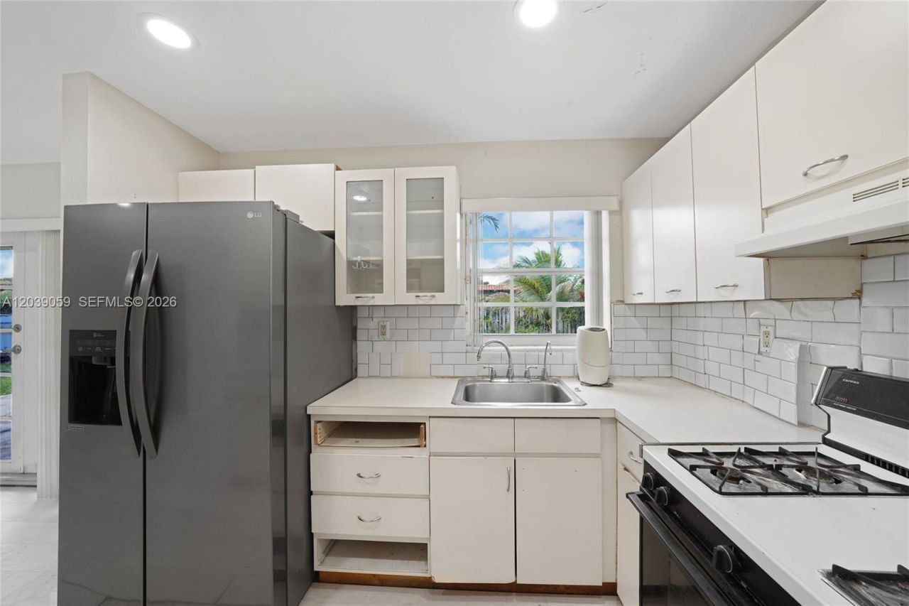 10051 SW 13th Ter, Miami, FL 33174 Photo