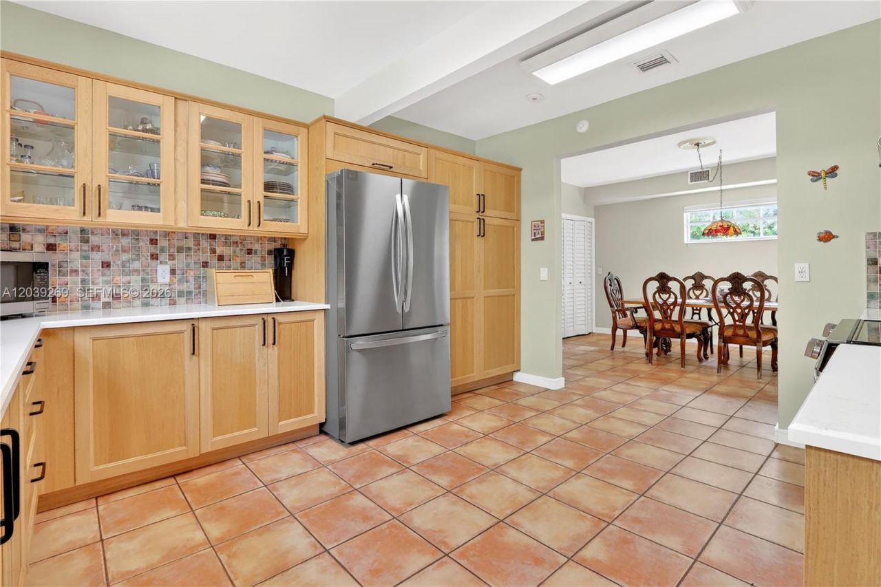 1642 SW 12th St , Miami, FL 33135 Photo
