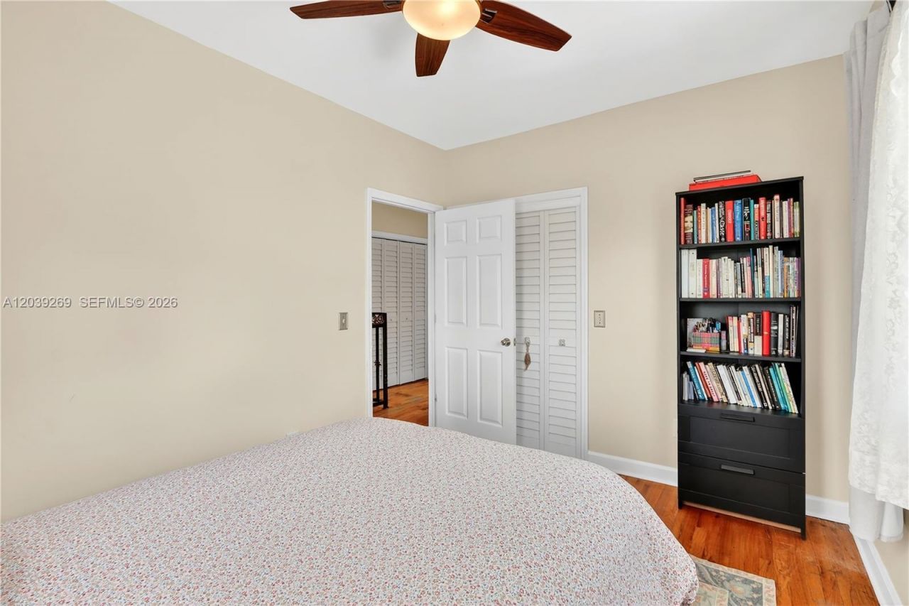 1642 SW 12th St , Miami, FL 33135 Photo