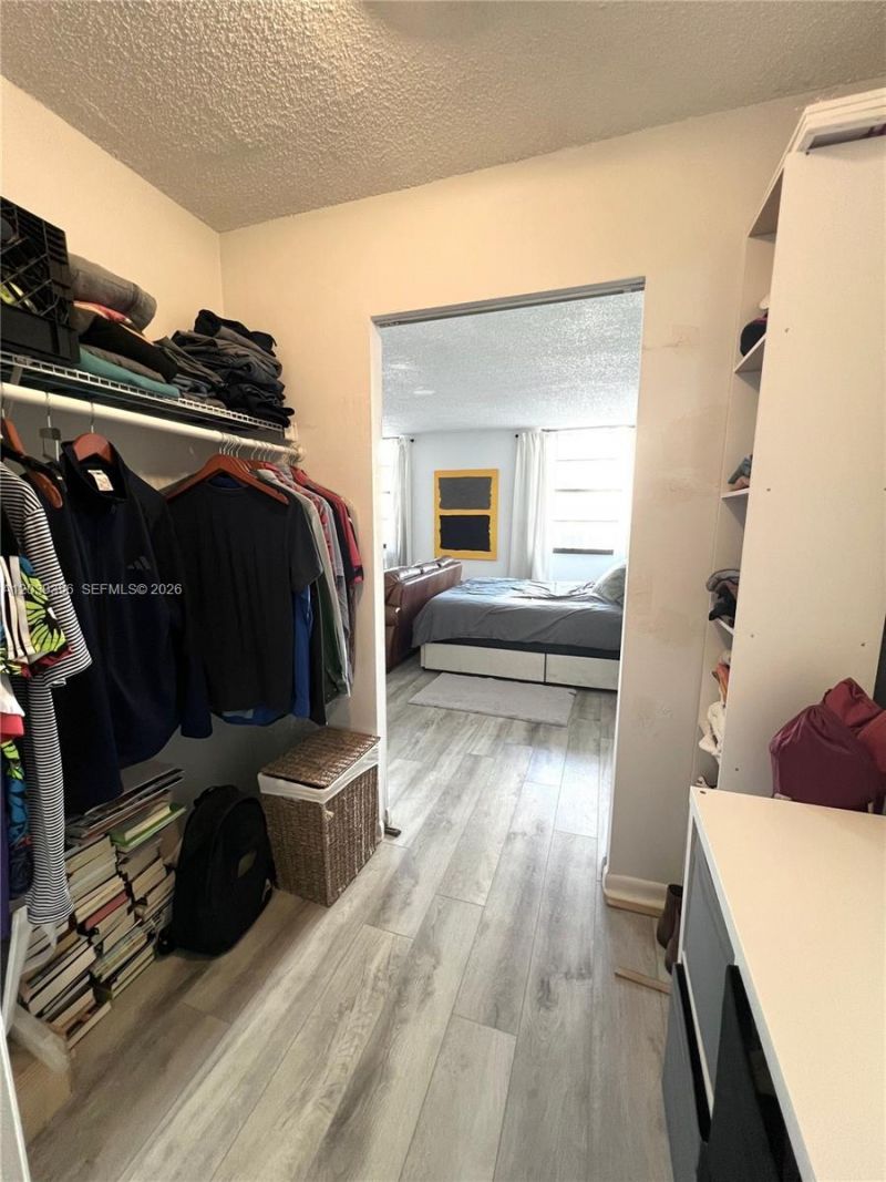 710 Washington Ave , Unit 319, Miami Beach, FL 33139 Photo