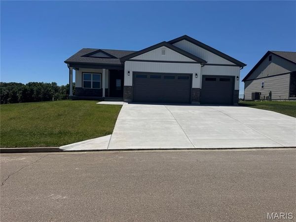 726 Deerfield Lane , Farmington, MO 63640