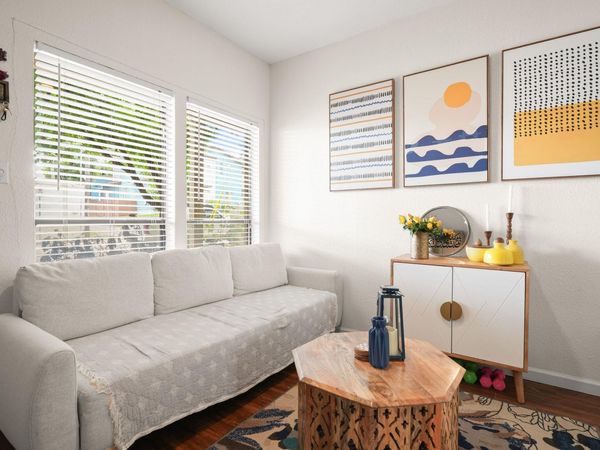 3000 Guadalupe ST, Unit 102, Austin, TX 78705