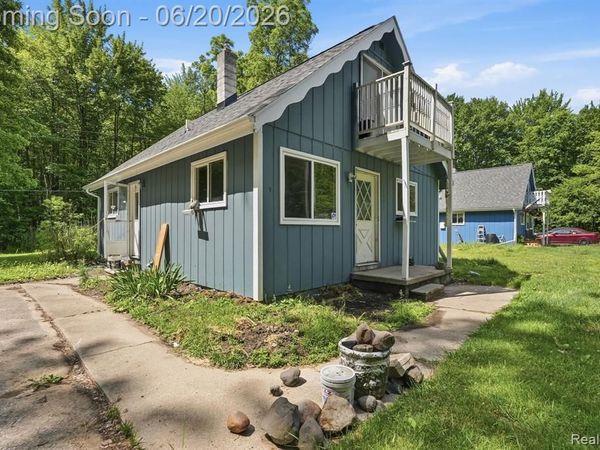 1699 Ditty Road, Kimball Twp, MI 48074