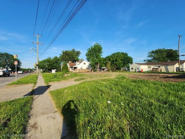 000 15 Mile Road Clintion Township , Clinton Twp, MI 48035