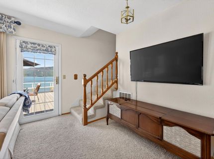 934 Peninsula Drive, Lake Almanor, CA 96137 Photo