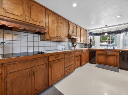 934 Peninsula Drive , Lake Almanor, CA 96137 Photo