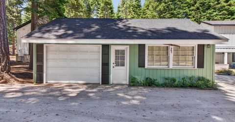 934 Peninsula Drive, Lake Almanor, CA 96137 Photo