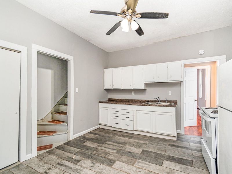 921 Worth Street, Covington, KY 41011 Photo 11