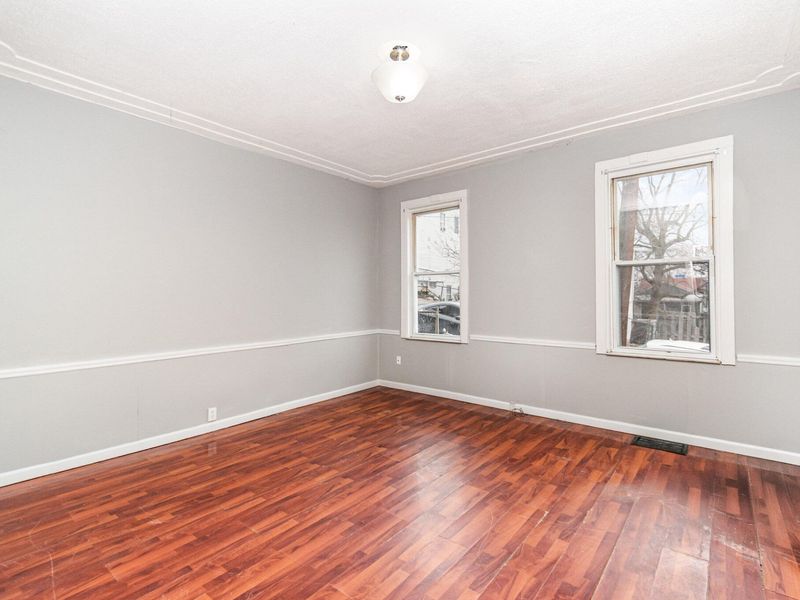 921 Worth Street, Covington, KY 41011 Photo 4