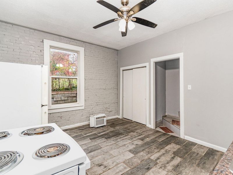 921 Worth Street, Covington, KY 41011 Photo 9