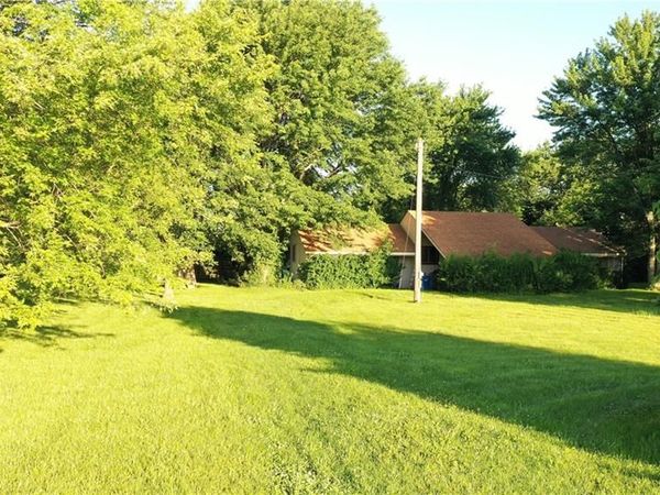 37720 Bethel Church Road, Osawatomie, KS 66064