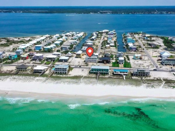 8174 Gulf Boulevard, Unit B, Navarre, FL 32566