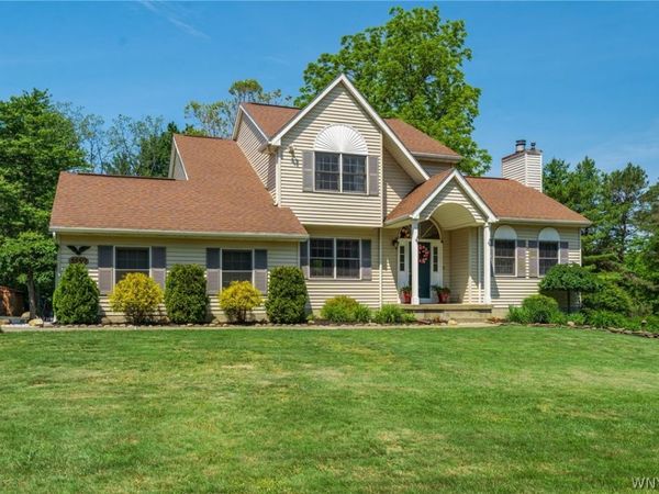 5550 Scherff Road , Orchard Park, NY 14127