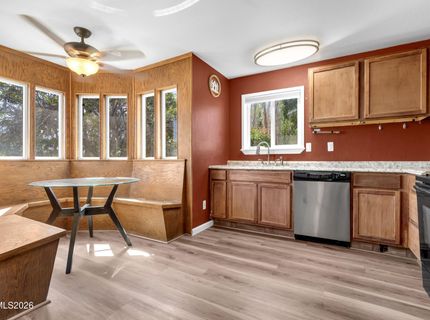 7740 Yorkshire Drive, Reno, NV 89506 Photo