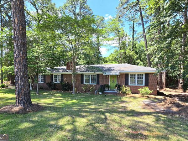 409 W Sultana Drive, Fitzgerald, GA 31750