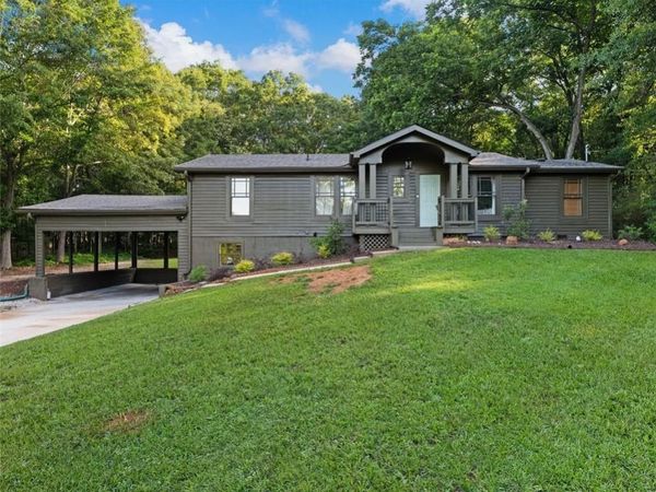 4023 Anvil Block Road , Ellenwood, GA 30294