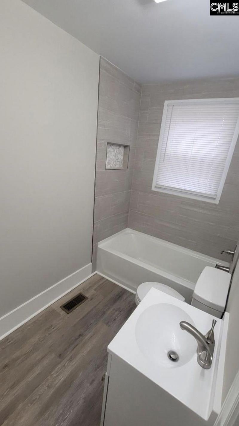 4017 Ensor Avenue  Photo 14