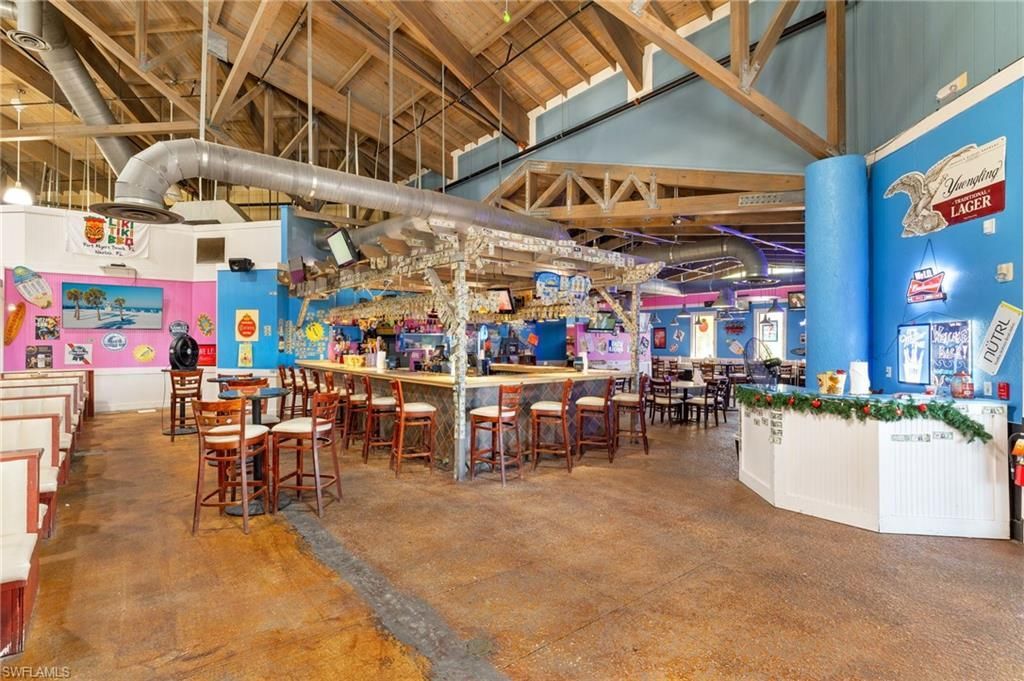 17650 San Carlos Blvd, Fort Myers Beach, FL 33931 Photo