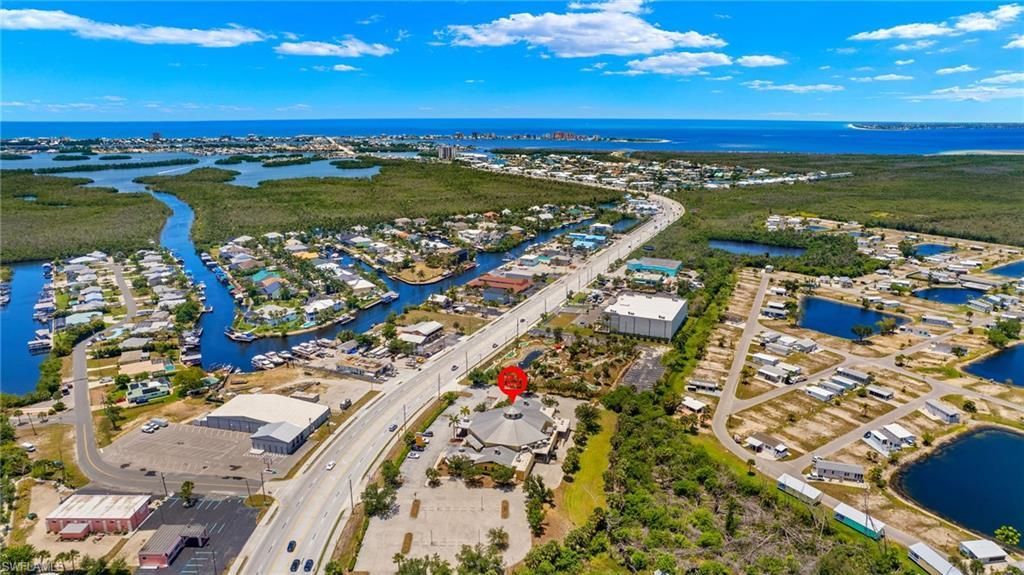 17650 San Carlos Blvd, Fort Myers Beach, FL 33931 Photo