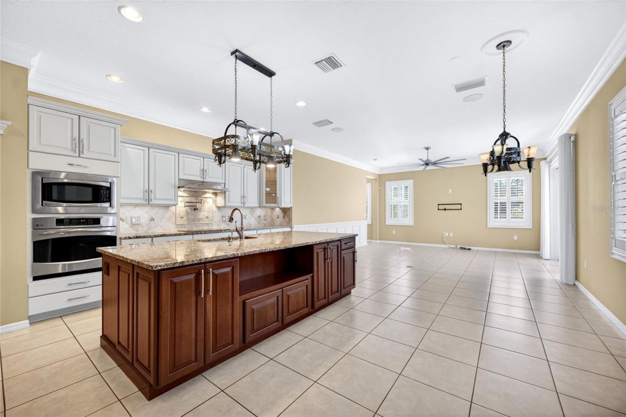 6215 46th Court E, Bradenton, FL 34203 Photo