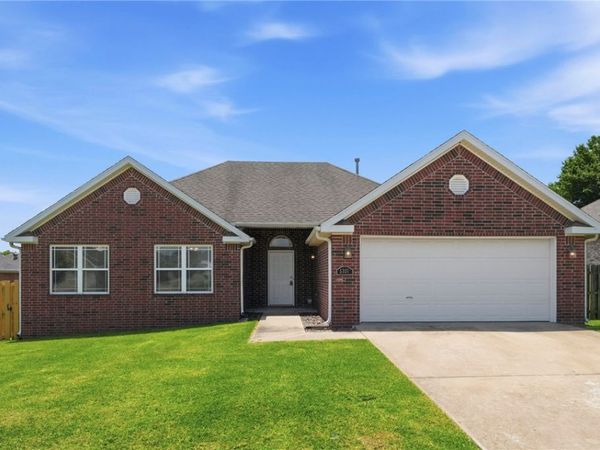 5337 Monica Marie Avenue , Springdale, AR 72762