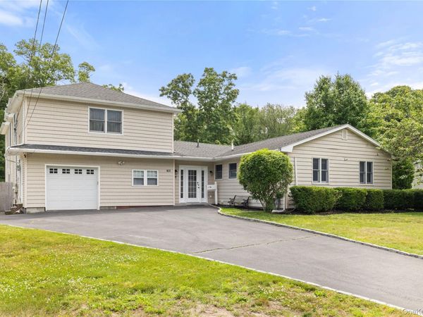 269 Brookville Avenue , Islip, NY 11751