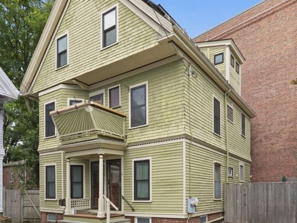 6 Porter Circle, Cambridge, MA 02140
