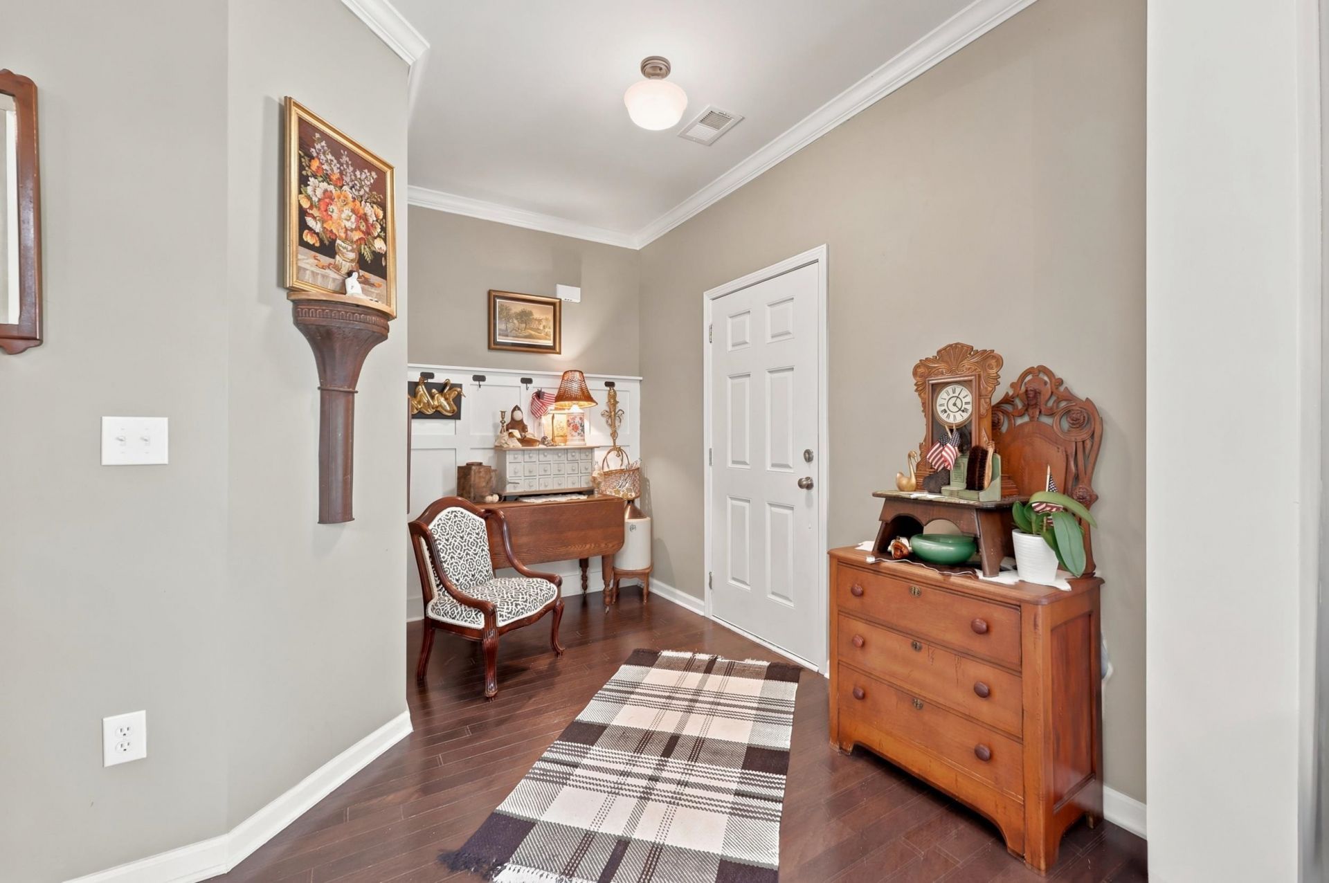 3237 Saddlewood Circle  Photo 12