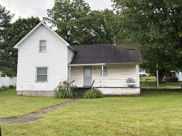 322 S Commercial St, Viola, WI 54664