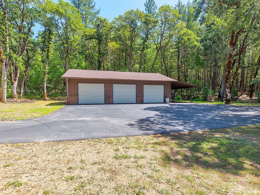 Property Image 61