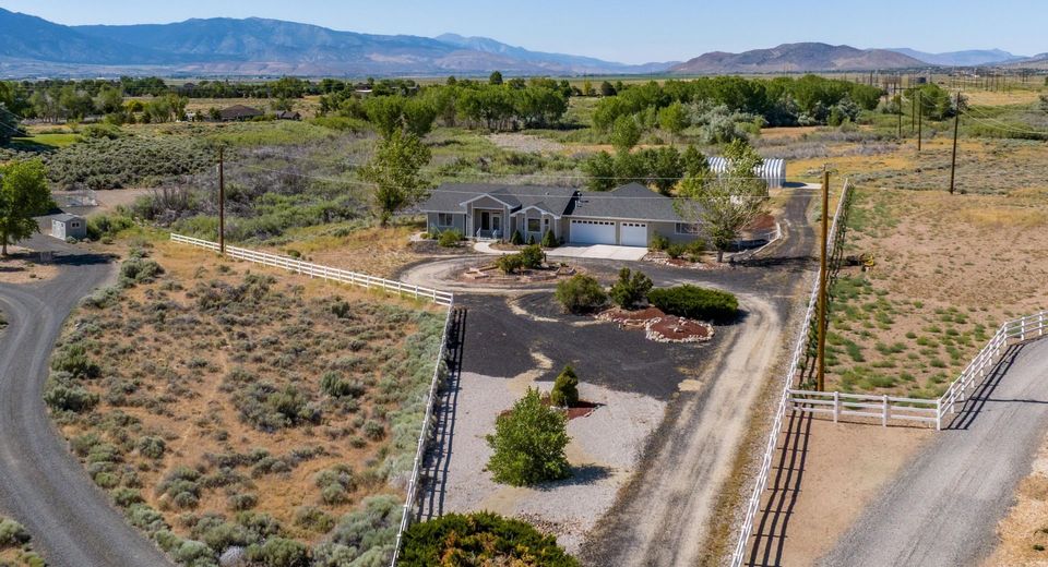1618 Heron Cove Court, Gardnerville, NV 89410 Photo