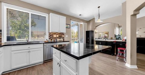 7452 Adelaide Court, Sparks, NV 89436 Photo